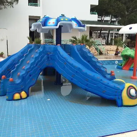 ホテル Grand Efe (adults Only) エズデレ