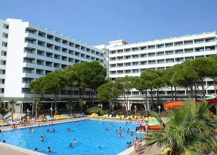 Grand Efe (adults Only)