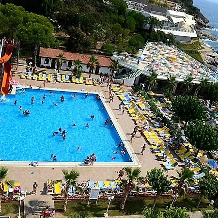 Grand Efe (adults Only) 4* Özdere