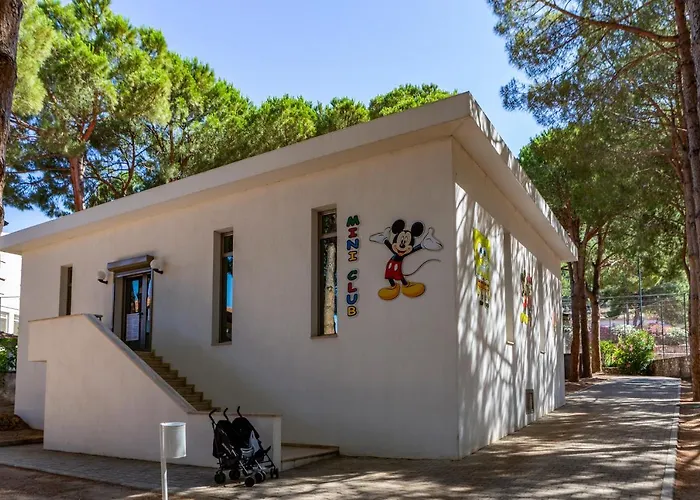 Hotel Grand Efe (adults Only) 4*