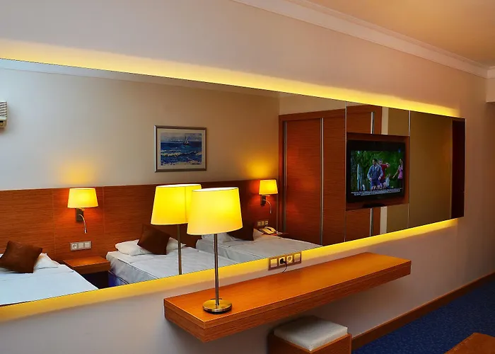 Grand Efe (adults Only)