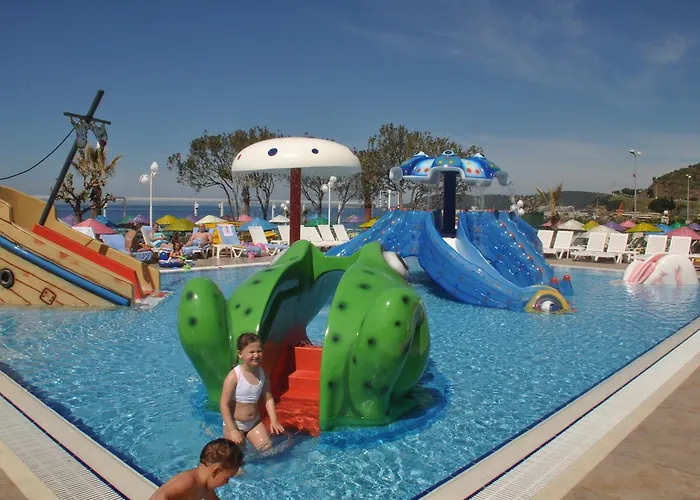 Hotel Grand Efe (adults Only) 4*